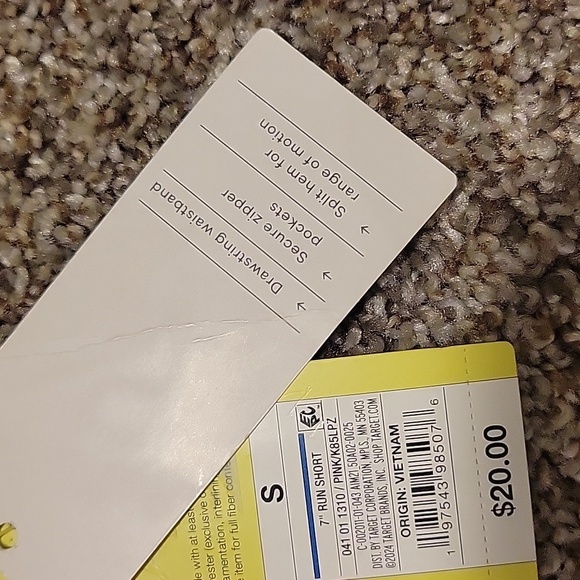 NWT All in motion 7" run shorts - Picture 2 of 4